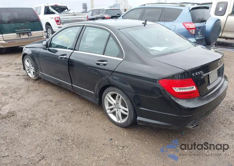 2014 Mercedes-Benz C 250 Sport from USA, damaged, VIN WDDGF4HB7ER309788